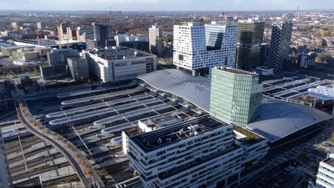 Uitzicht op Utrecht Centraal en omgeving